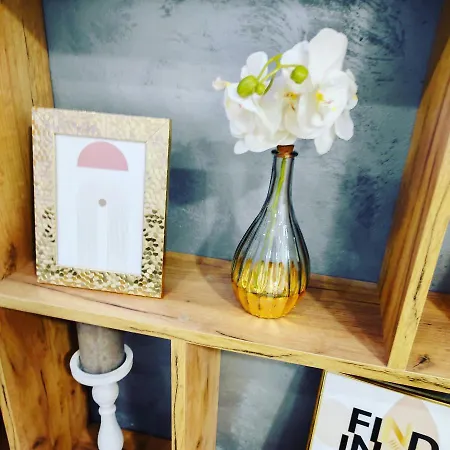 Milla Lux Апартаменты Нови-Сад