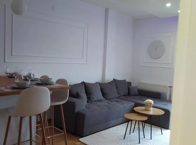 Milla Lux * 노비사드